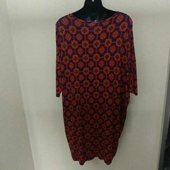 LulaRoe Printed Irma Tunic Top - Picture 5 of 8